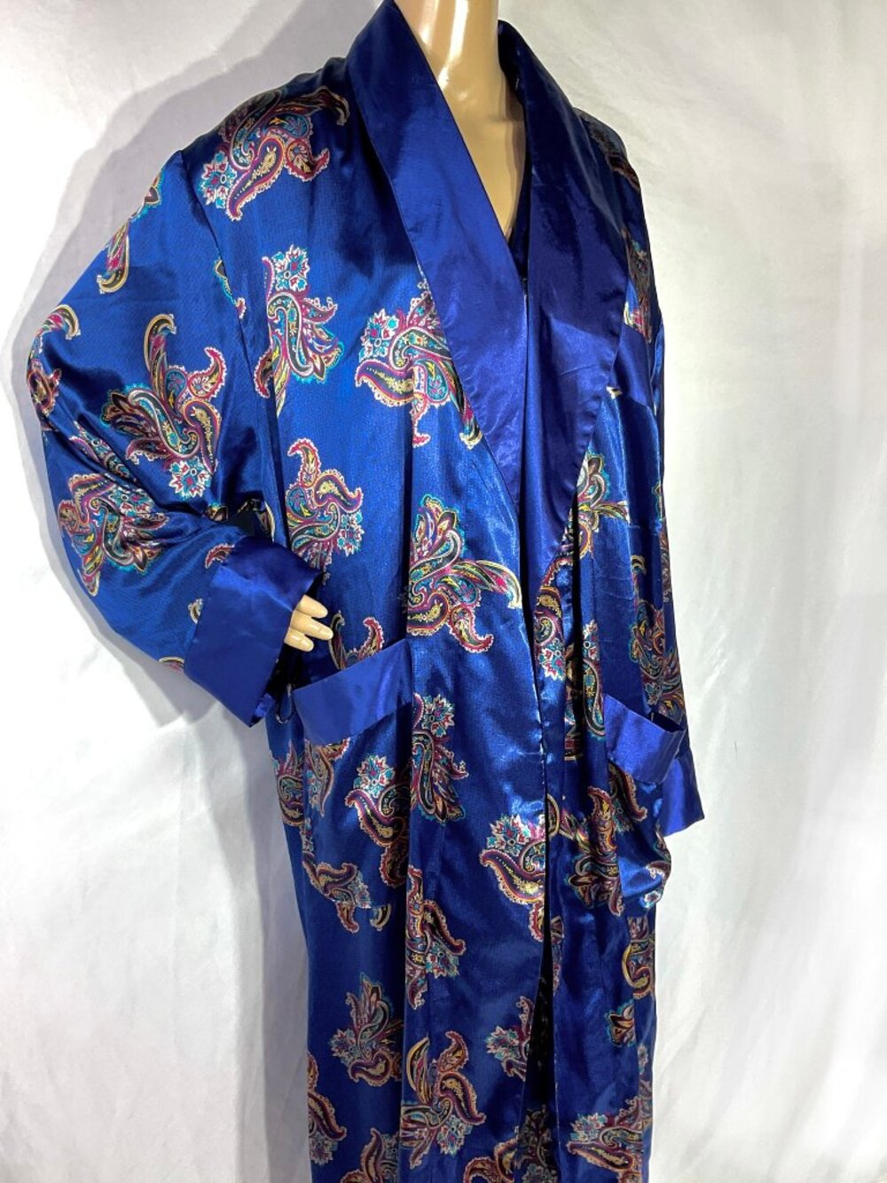 Number 1 London L/XL Pajama and Robe Set Womens Victorias Secret